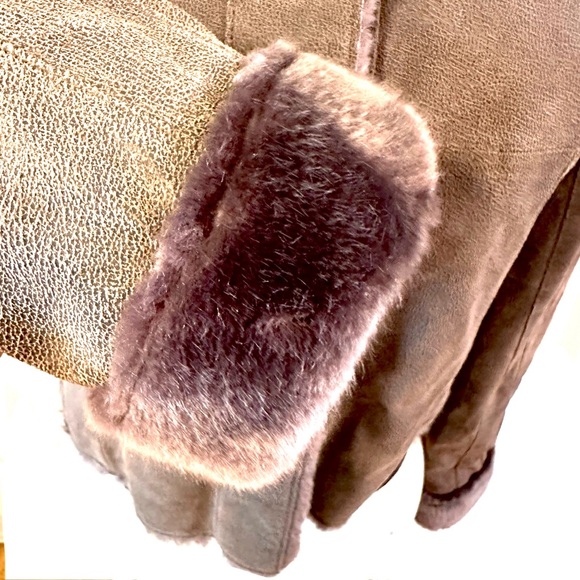 Roper Womens Size Large Brown Leather Cropped Jacket Faux Fur Lining & Trim - Picture 8 of 13